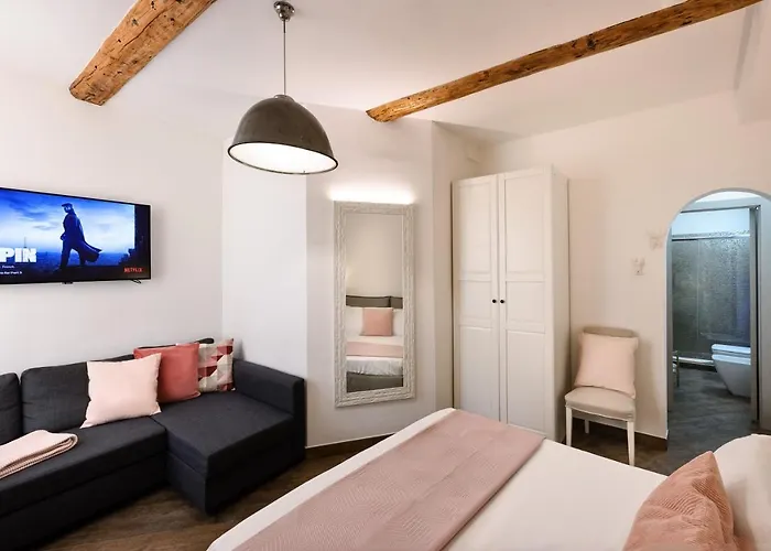 Apartamento Old Port Di Fronte All'acquario - Genovabb It *