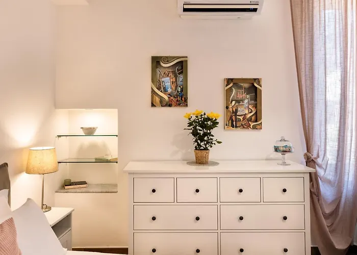 Apartamento Old Port Di Fronte All'acquario - Genovabb It *