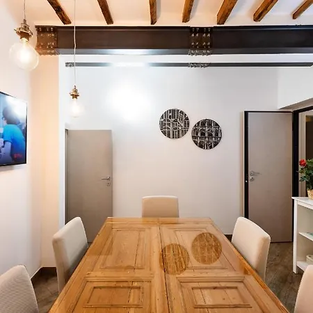 OLD PORT ROOMS DI FRONTE ALL'ACQUARIO - GENOVABB it Frühstückspension Genua